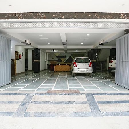 Fabhotel Silver Crown Gurgaon Exterior foto